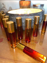 Load image into Gallery viewer, BELLADONNA ENCHANTMENT OIL
